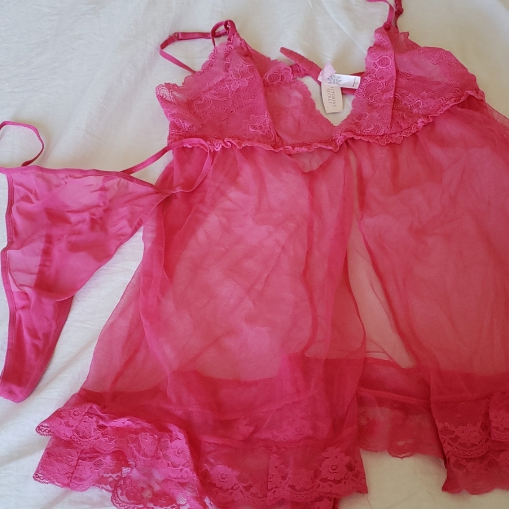 Victoria's Secret Nightie. Size L